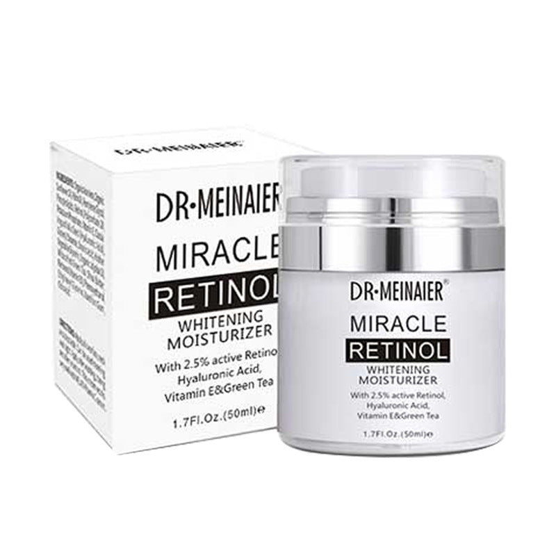 Retinol Moisturizer: Minimizes Pores and Revitalizes Skin